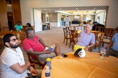 BivIp1LU